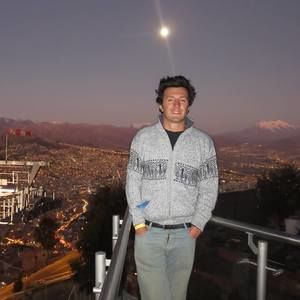 Meet your Posher, Adam